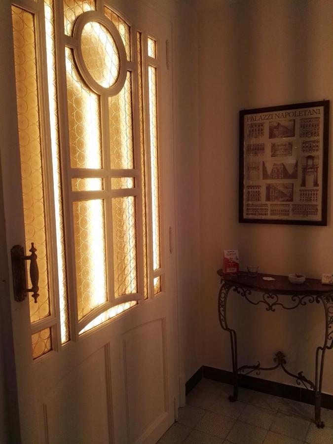 Отель Casa Cesira Неаполь Экстерьер фото